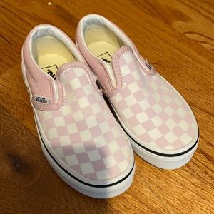 New girls pink vans Kids 11.5–elastic is damaged